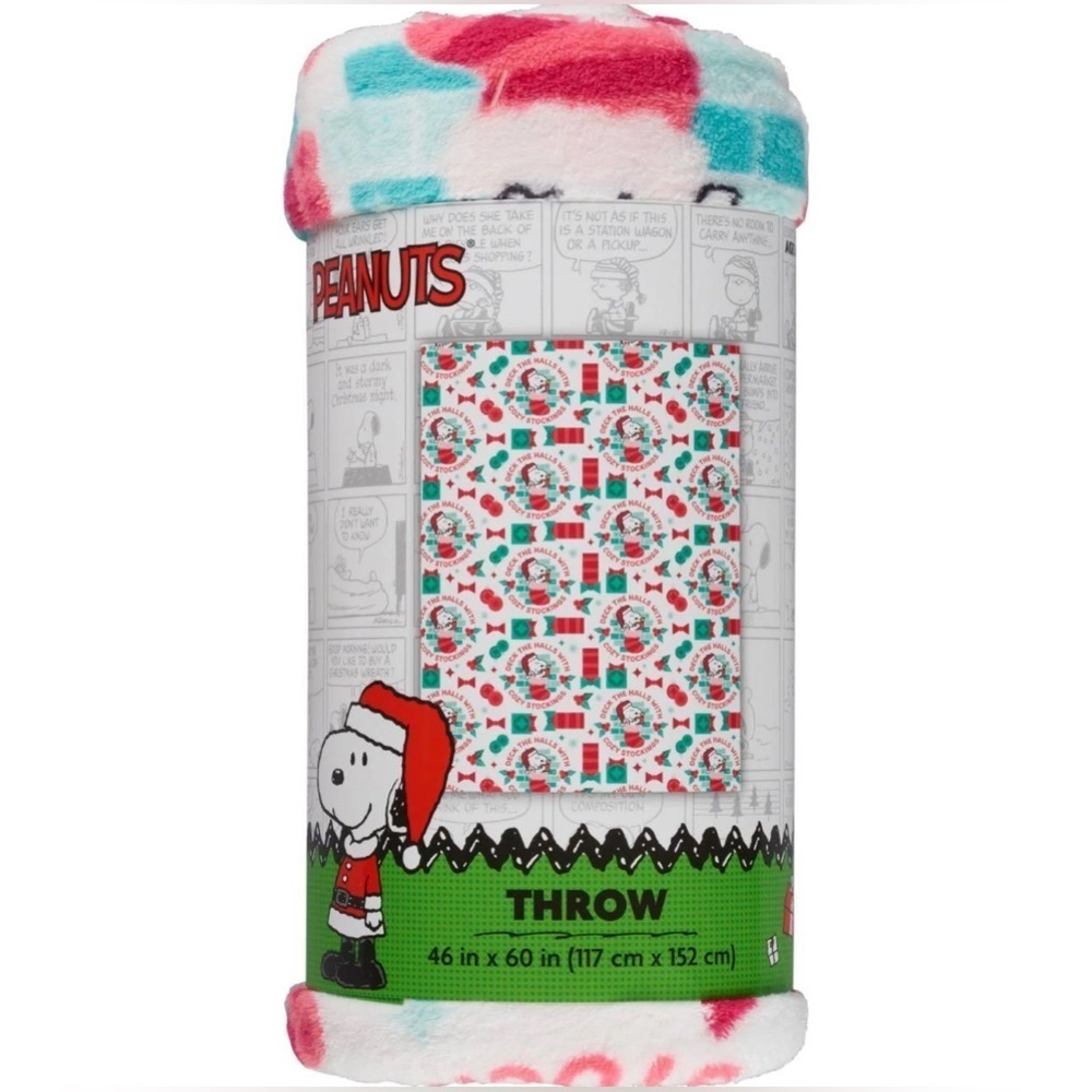 NWT Peanuts Fleece Throw Blanket. 46in x 60in. Snoopy Christmas Design